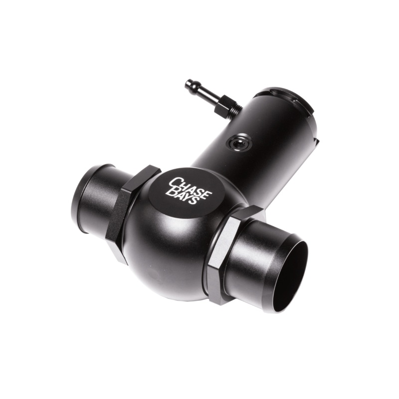 Chase Bays -16AN to 1.50in (38mm) Normal Hose Raised Inline Filler Neck (w/o Cap)