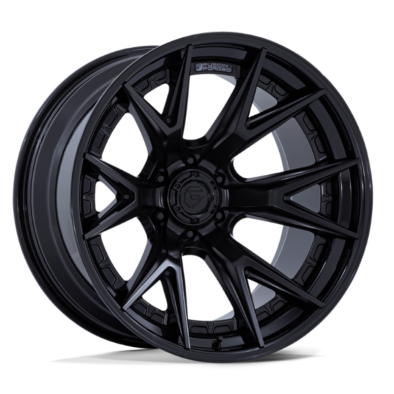 22×10 Fuel Catalyst Matte Black w/ Gloss Black Lip