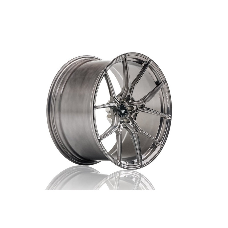 Vorsteiner VPX-101 LIQUID SMOKE | 675LT | 20 inch Wheel Package