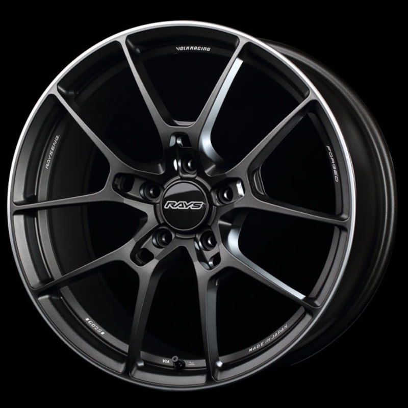 Volk Racing G025 Wheel  – 20×8.5 +43 | 5×114.3 | Matte Gunblack w/ DC Rim Edge