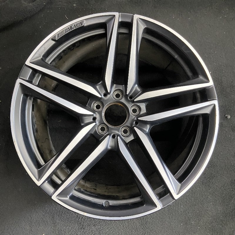 20″ MERCEDES E-CLASS 18-19 213 Type sedan wag Sedan E63s 20×10 10 spoke machined face with gray pockets Original OEM Wheel Rim