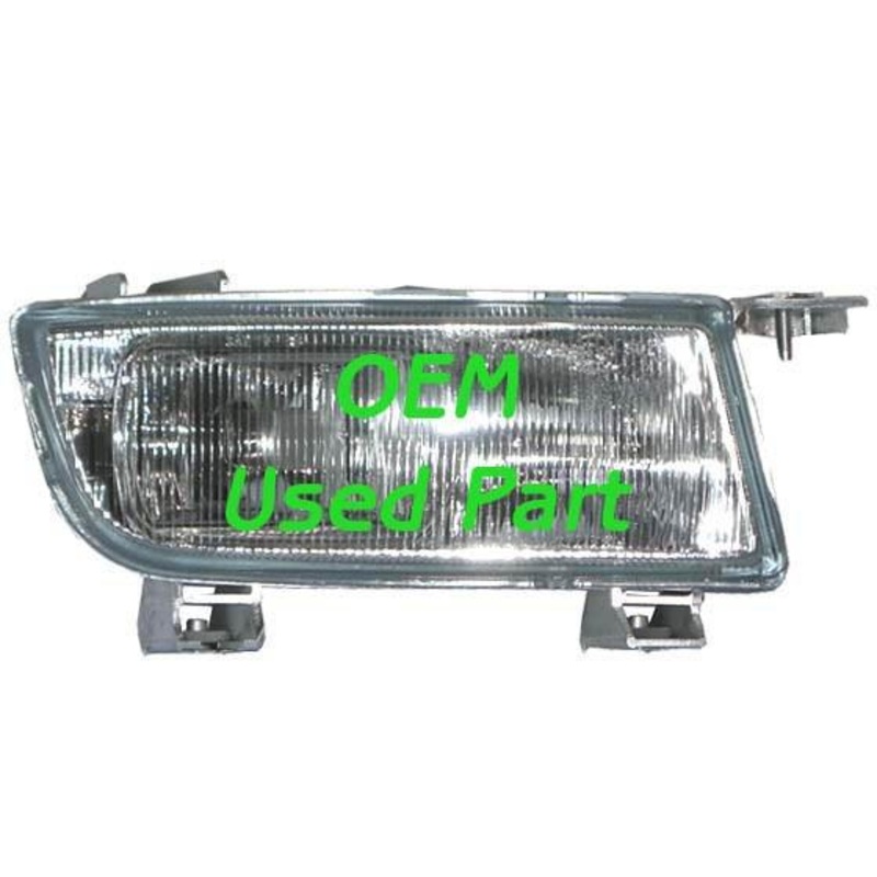 Fog Light RH Passenger Side OEM USED