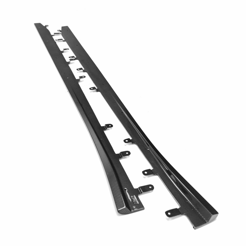 TRE TR87 Carbon Fiber Flat Side Skirts – BMW / G87 / M2