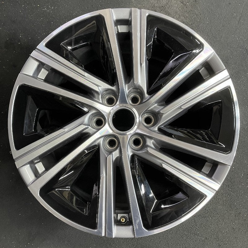 20″ LYRIQ 23 20×9 opt NZN Original OEM Wheel Rim